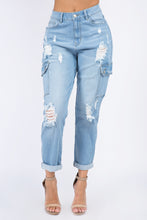 Load image into Gallery viewer, Boyfriend Jeans - Distressed
